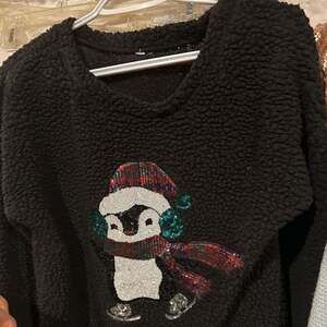 Vintage Time and Tru Black Sherpa Pullover Sweater, Size 10